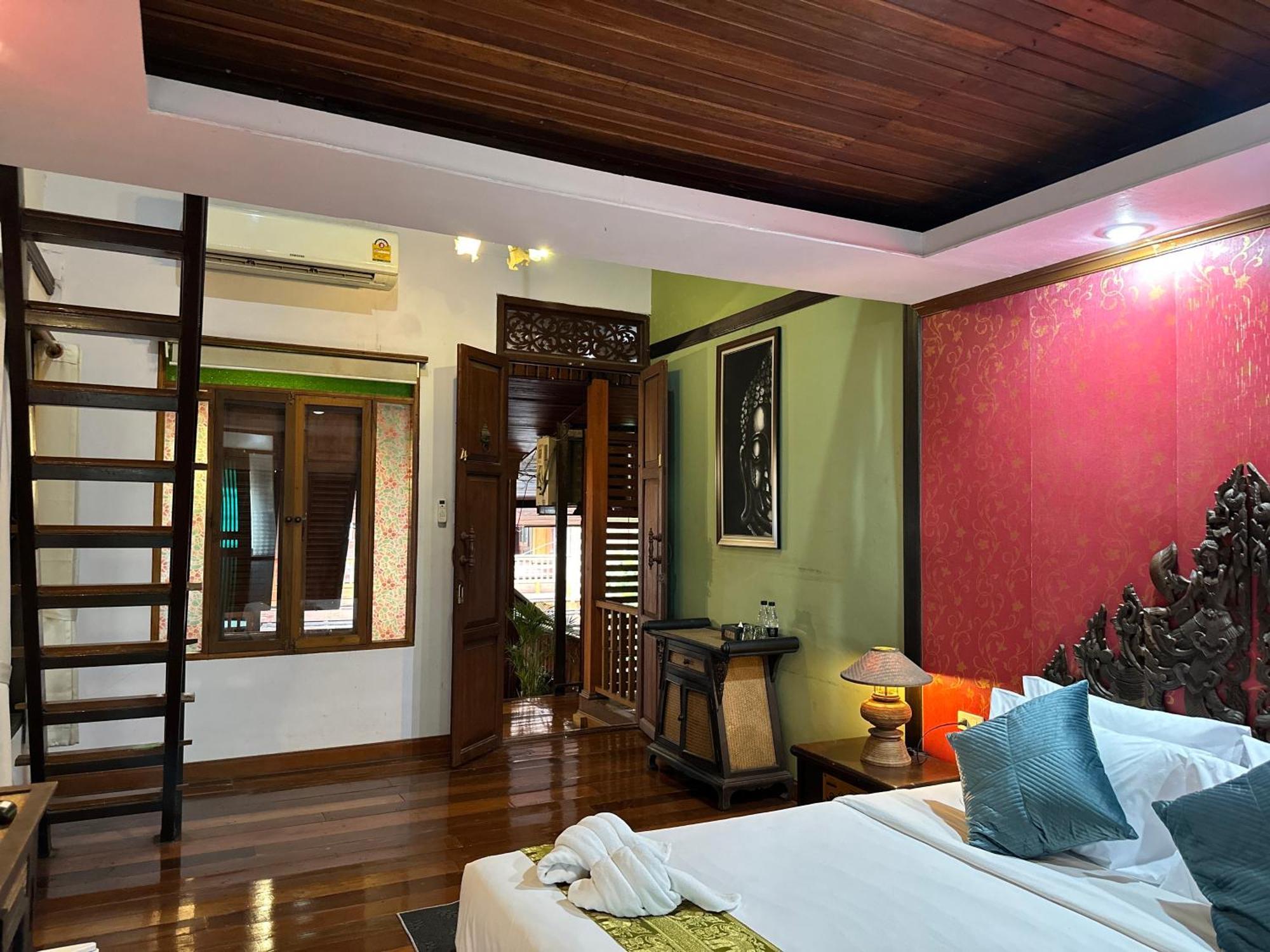 Tony'S Place Ayutthaya Dış mekan fotoğraf